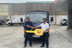 Bàn Giao Xe Tải Hyundai N250 Thùng Bạt 3M5 Tải 2.5 Tấn