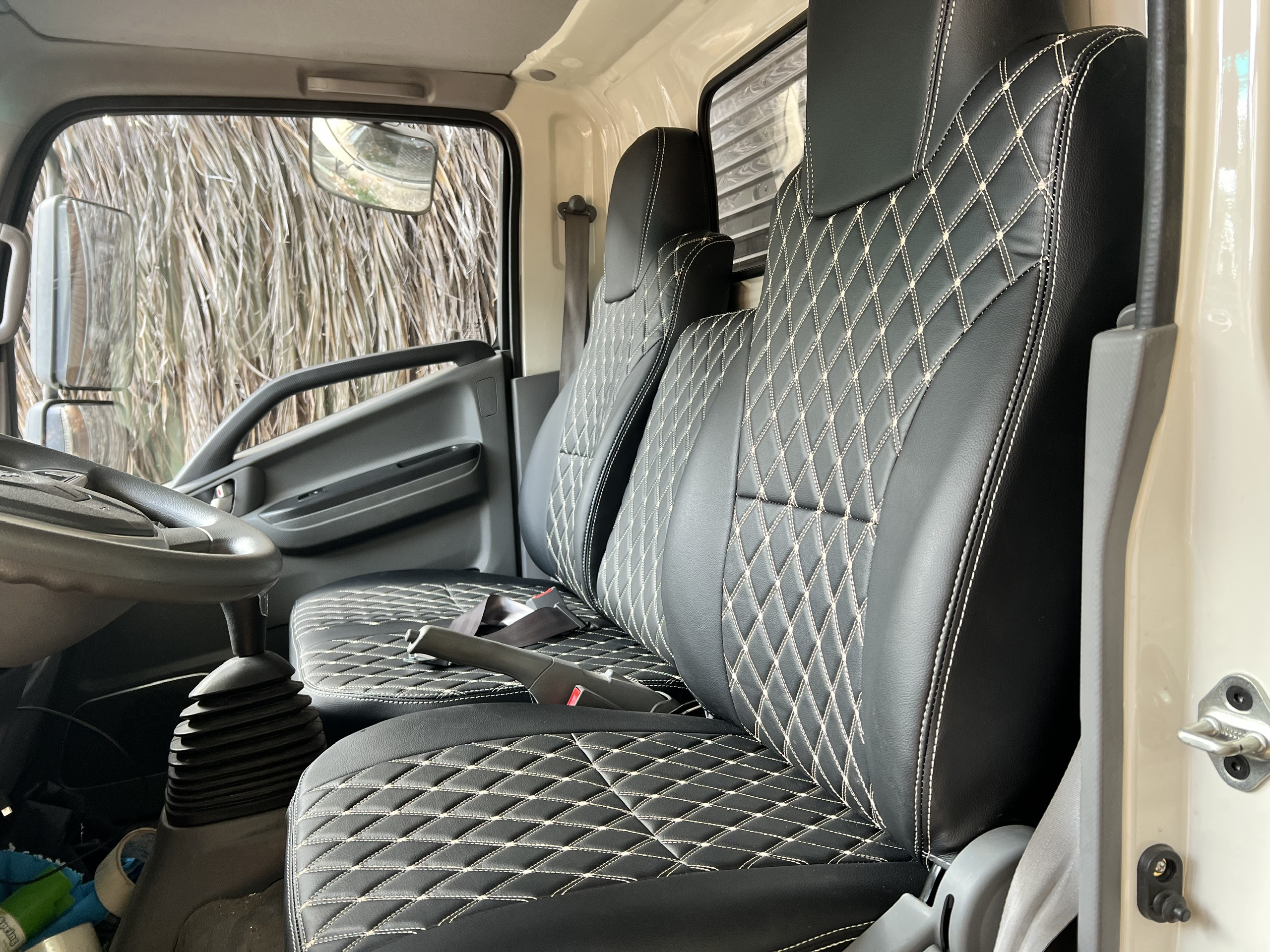 Bọc ghế da xe tải Hyundai