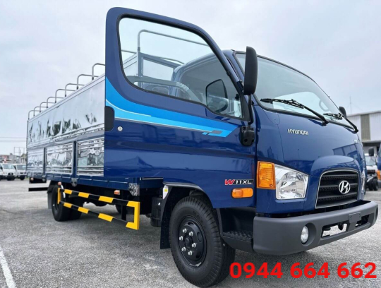Xe Tải Hyundai Mighty W11XL Thùng Bạt 6M3