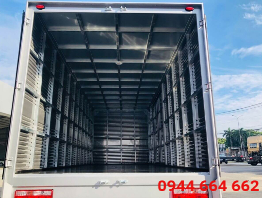 Xe Tải Tera 245SL Plus Thùng Kín Tải 2 Tấn 5 Thùng Dài 6m3 